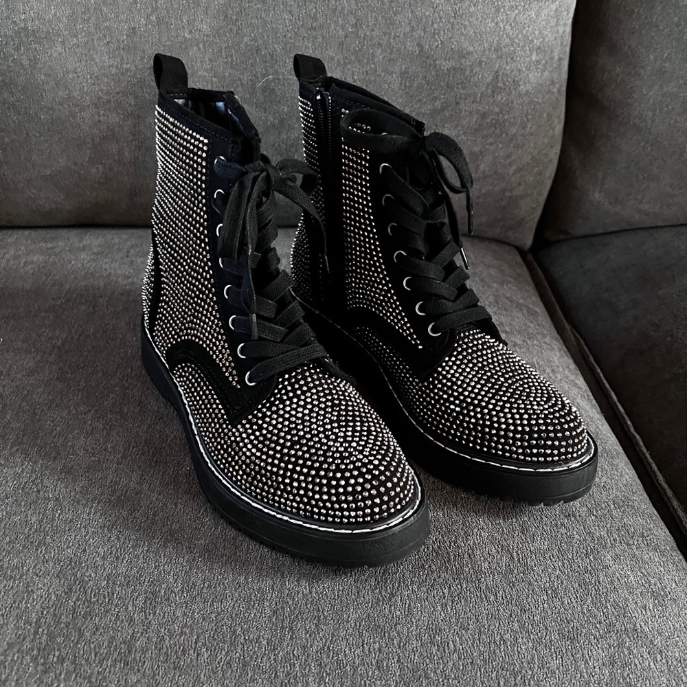 Shiny boots